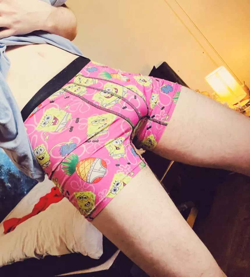 anyone here got an undies kink? 👀