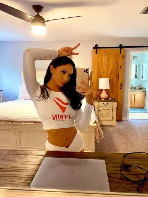Ariana Marie