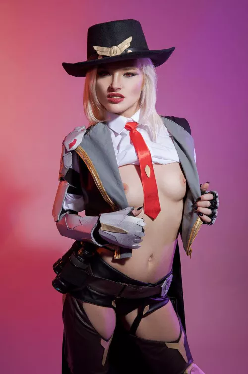 Ashe from Overwatch by Zazie Skymm