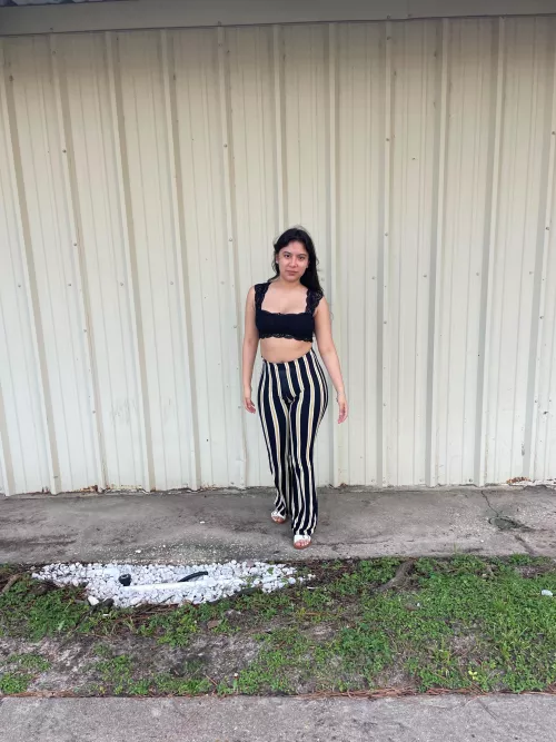 BeHonest. Is my girl worth getting pregnant? Why or why not. She’s Mexican