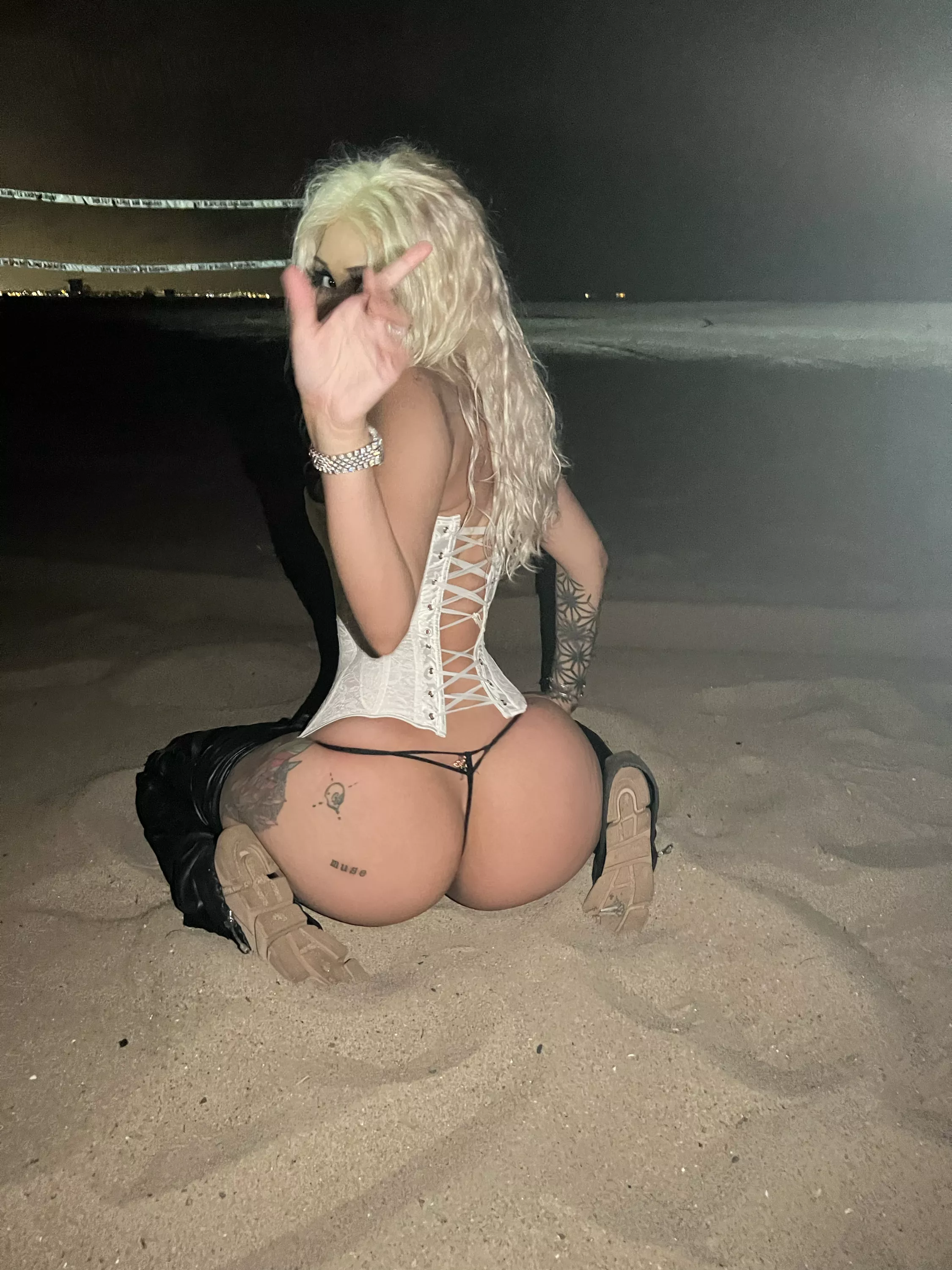 Big Ass Greetings to Everyone😉