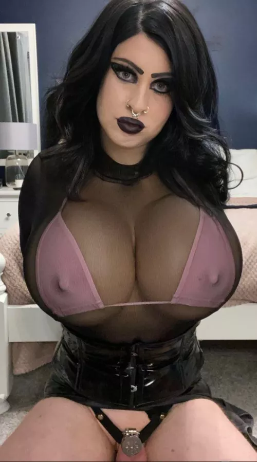 Bimbo UK Crossdresser. I hope you like 😘