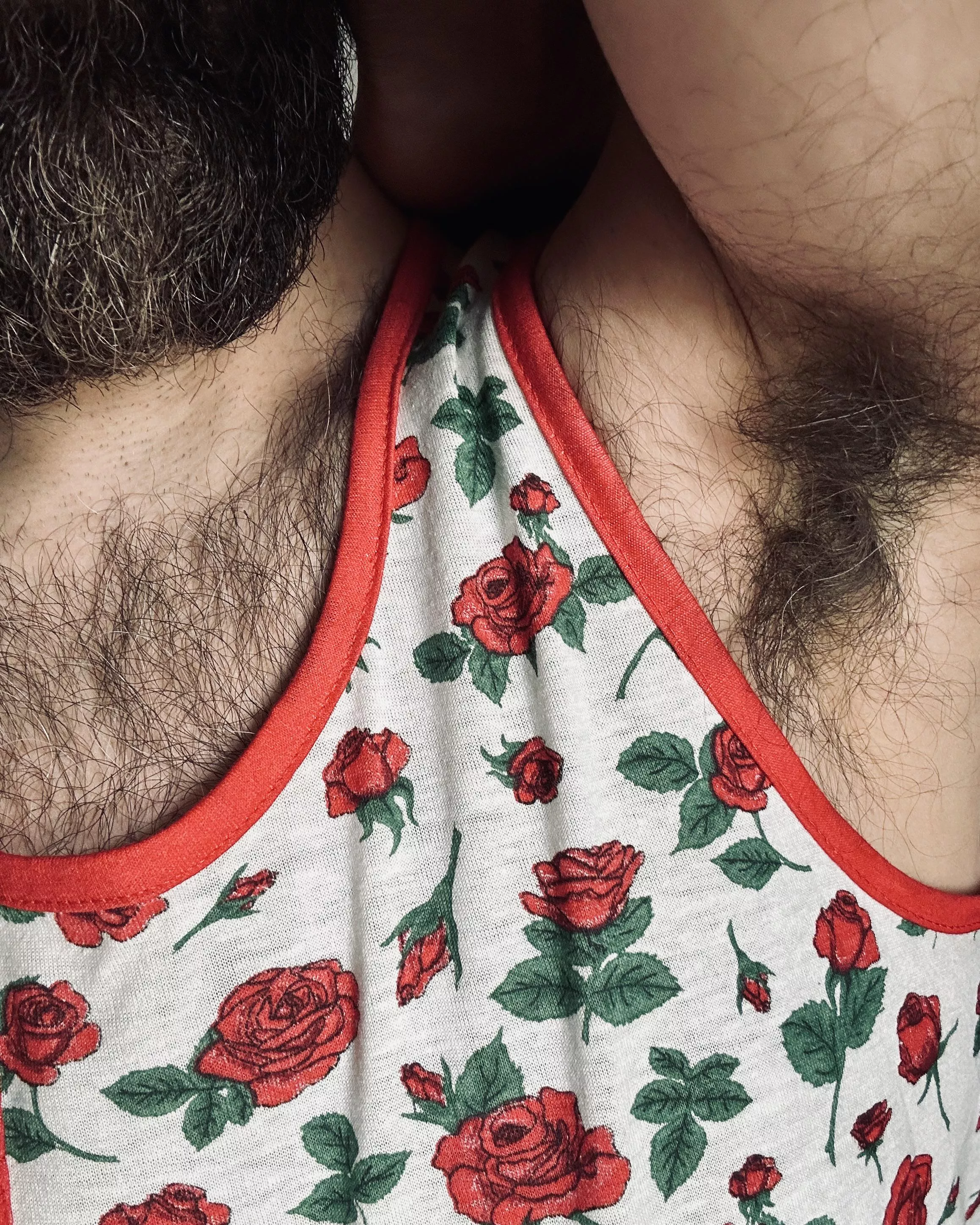 Boys like flowers too. I got a lot of compliments on my top at the gym, tho maybe my hairy pits & tits caught more attention than the roses???