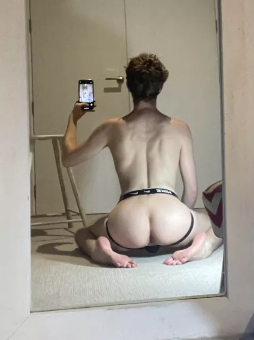 Can I take a seat on your cock pls?