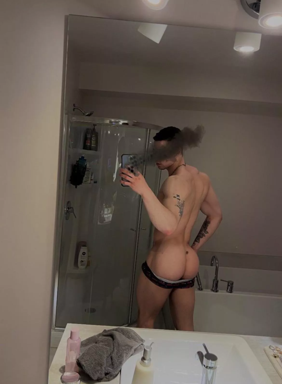 Can you tell I squat?