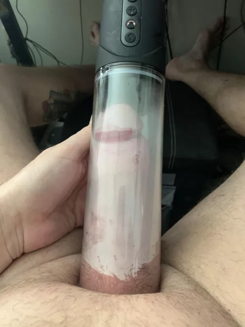 Diggin this cheap electric pump I found on Amazon. Main reason I got it was for its 2.5in tube.