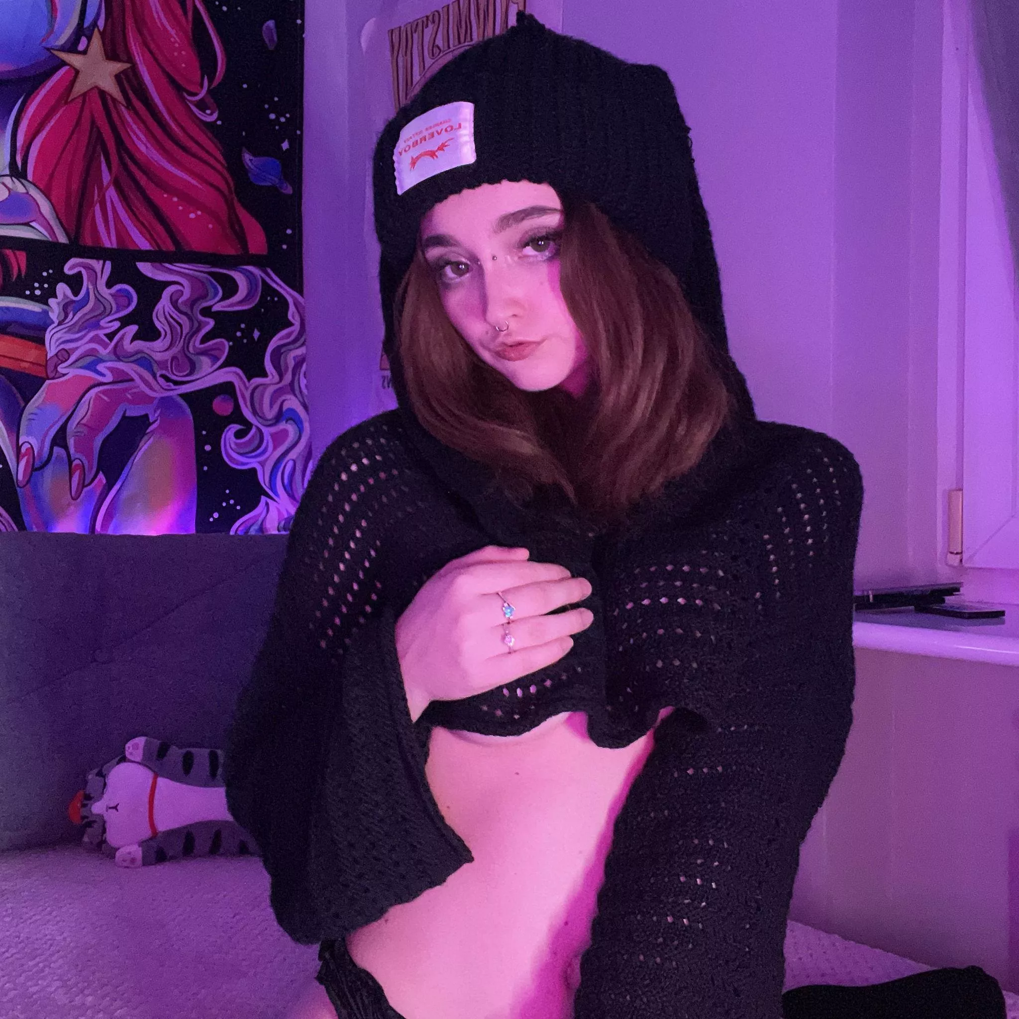 Do you like cute punk girls? :))