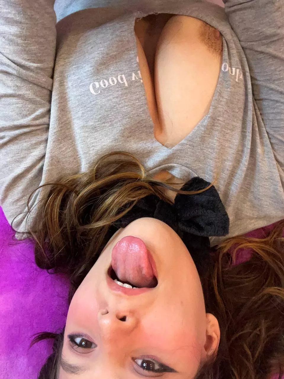 from below you can see everything better... and between my legs the flavor..