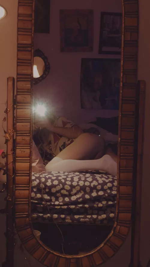 get behind me honey💅😻