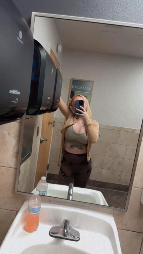 Gym croptops for the win