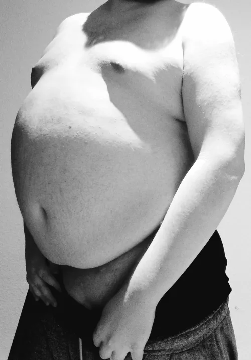 Hello, hope you like my body.