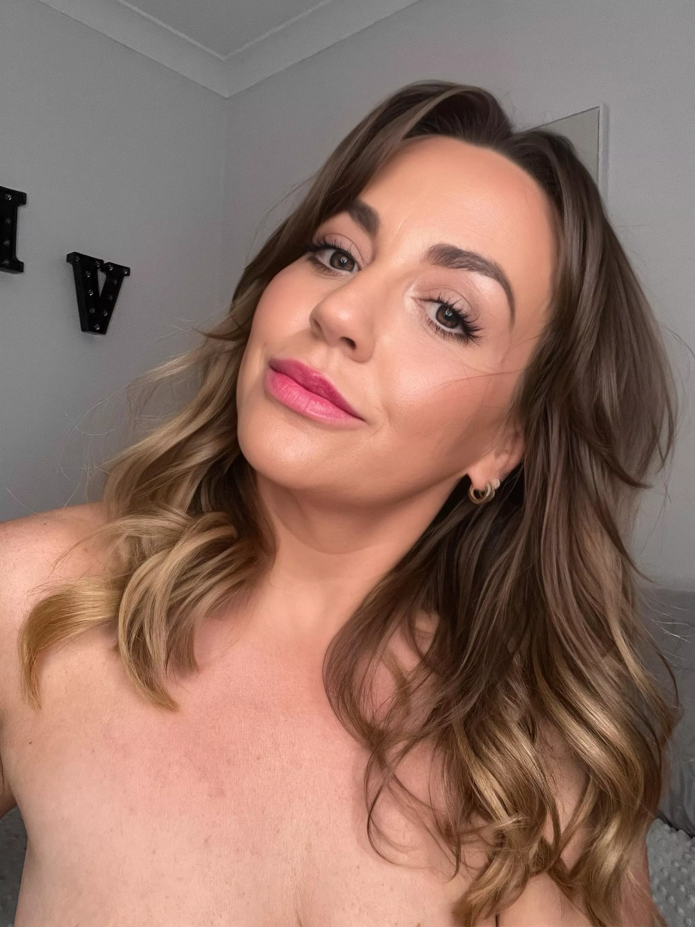 Hope my mid-40s mombod can still catch your attention