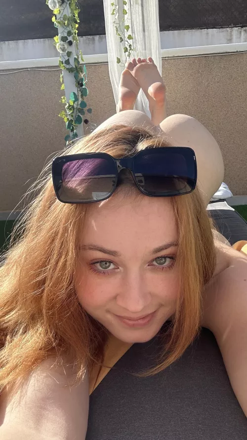 Hot summer day for my hot booty