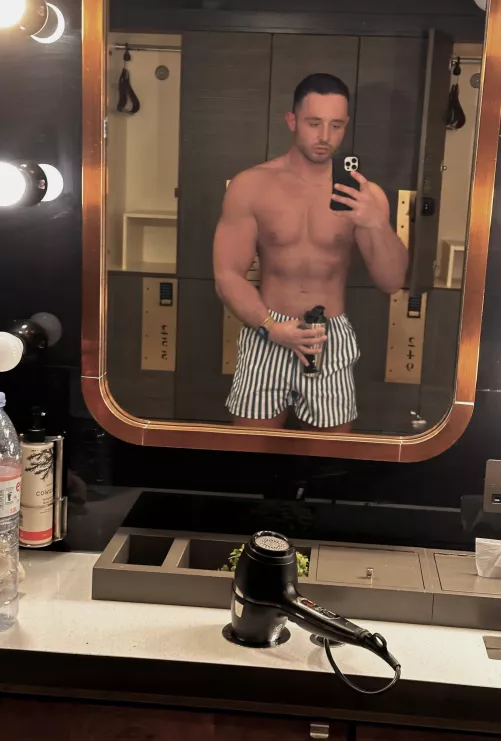 Howdy fellas 🤠 looking for mates and chats, if you have the charisma? Say hi!