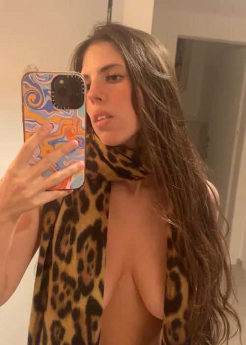 I think it’s a real sexyselfie