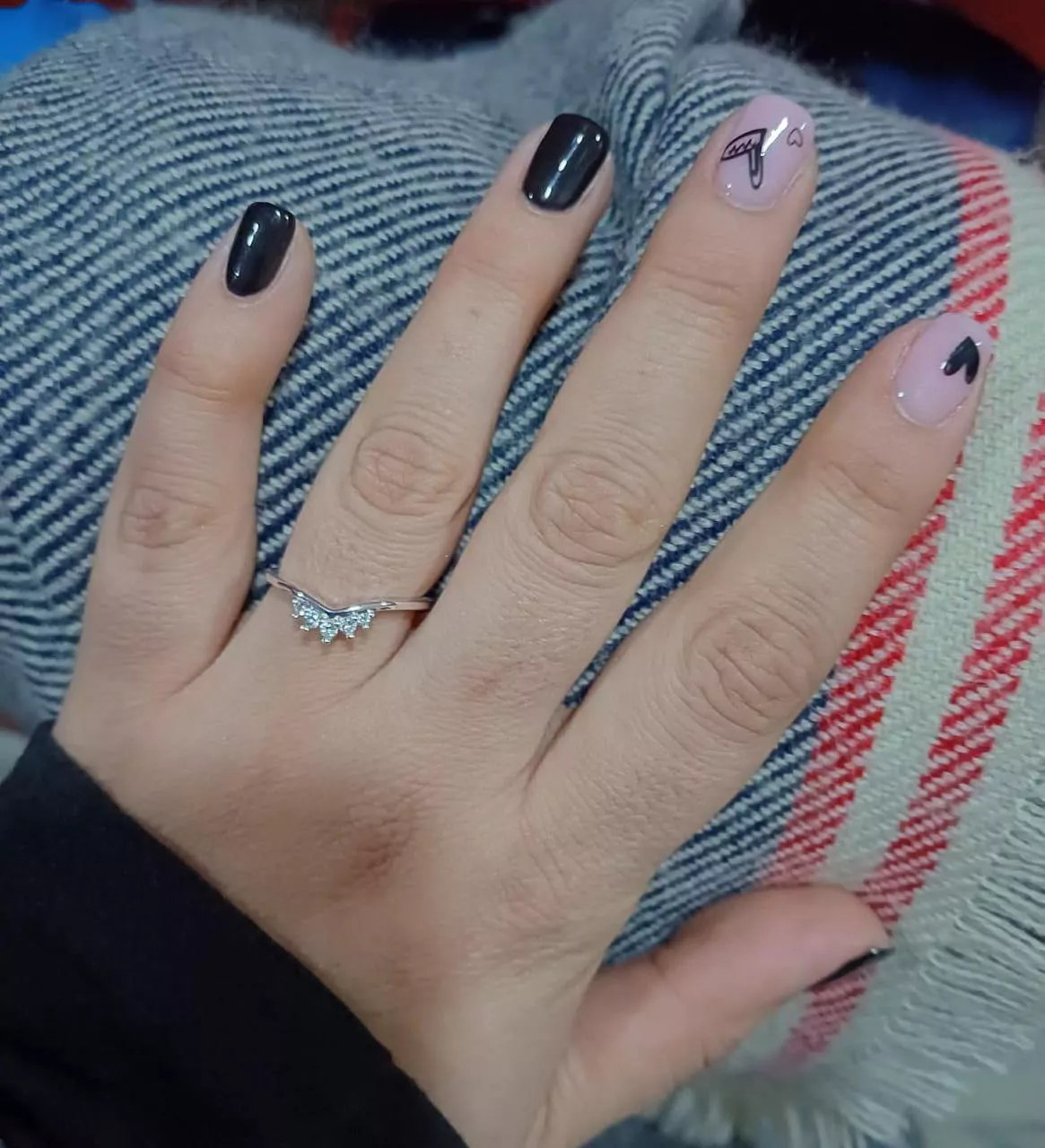 I want to pinch a good cock!...😈😈😈🔥🔥🔥💋