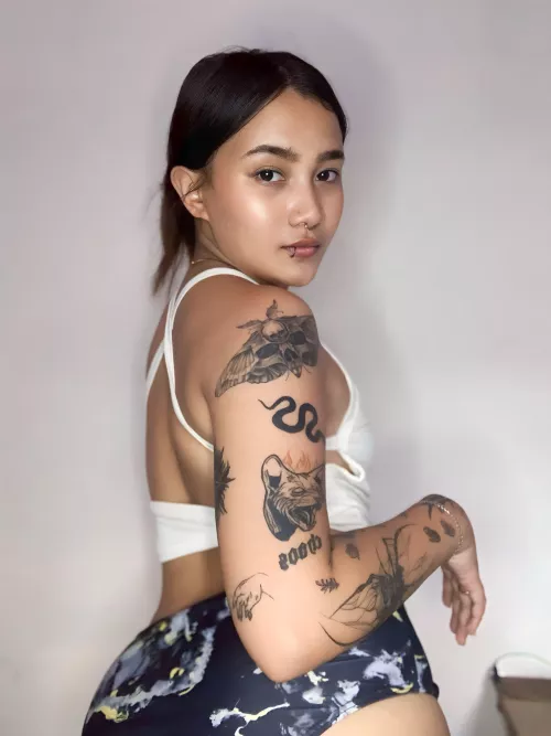 I'm wondering if males actually like this type girls