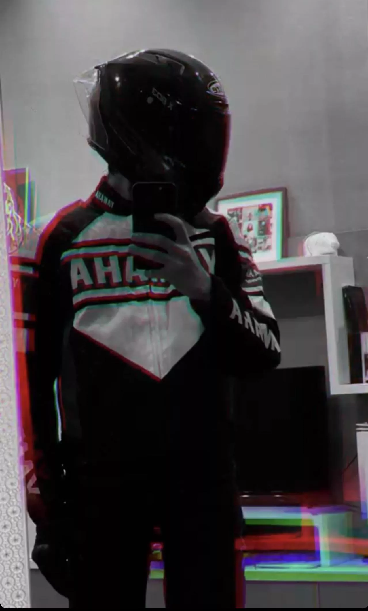 imma straight man, selling nudes