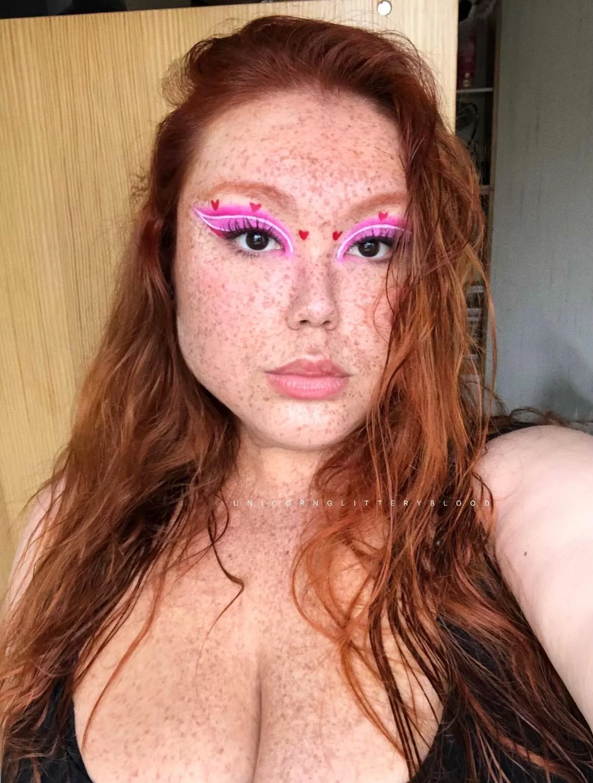 [IRTR] feel free to count all my freckles!