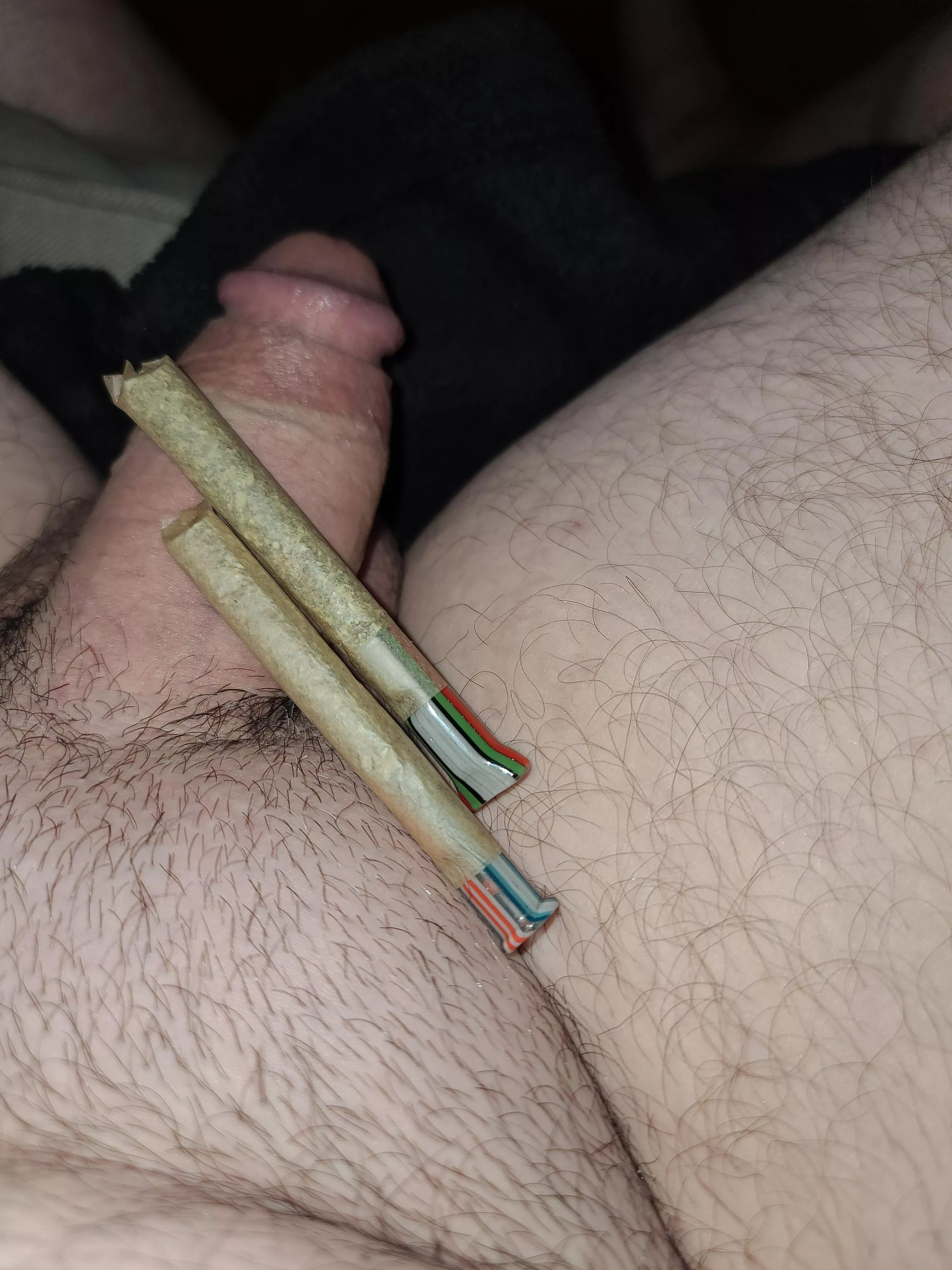 [M] happy Smoke it up saturday