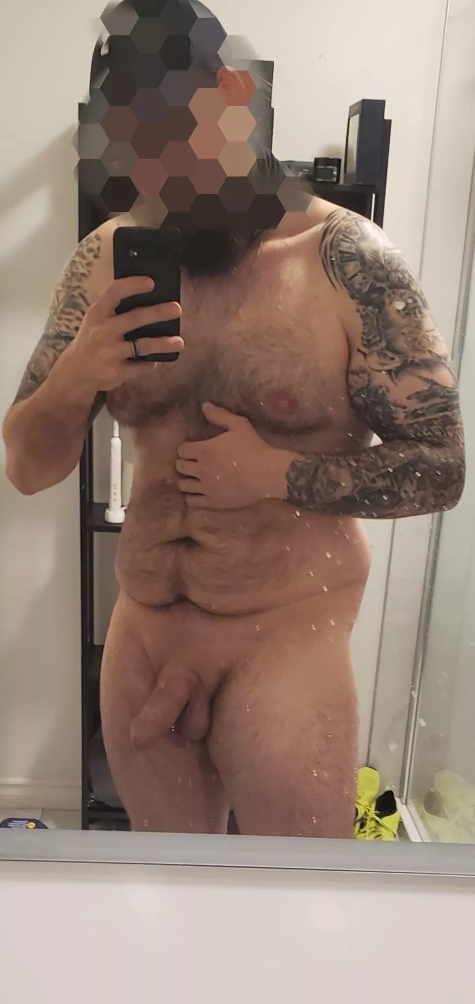 (M) hot dad bod