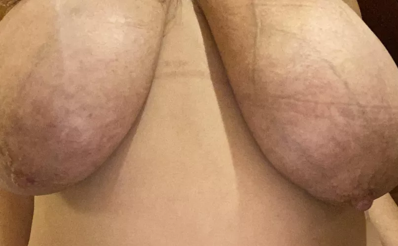 Make mommy happy and trace these veins while you suck on my nipples.