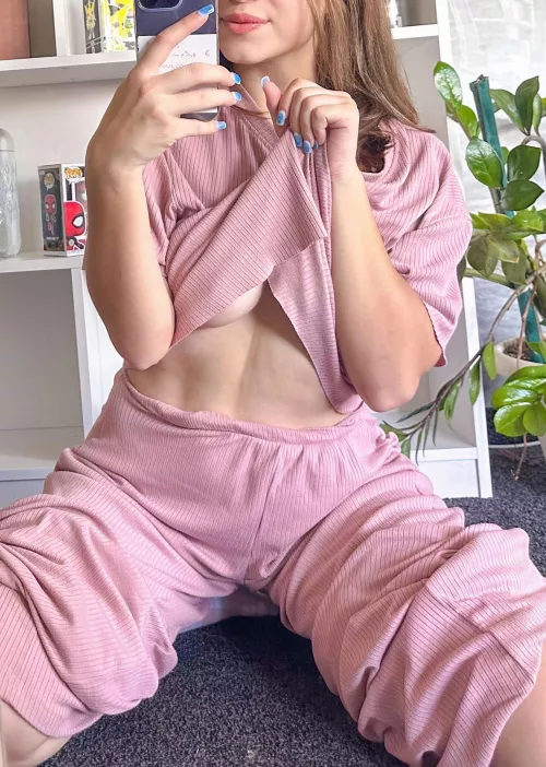 My cleavage is waiting for you