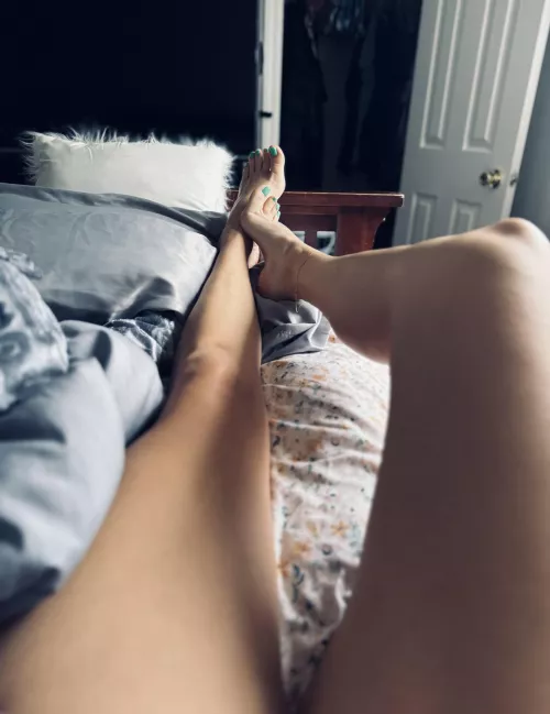 Rub them and tell me how pretty they are 😈💋