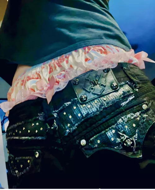 Should I pull my shirt down or leave it up in public?