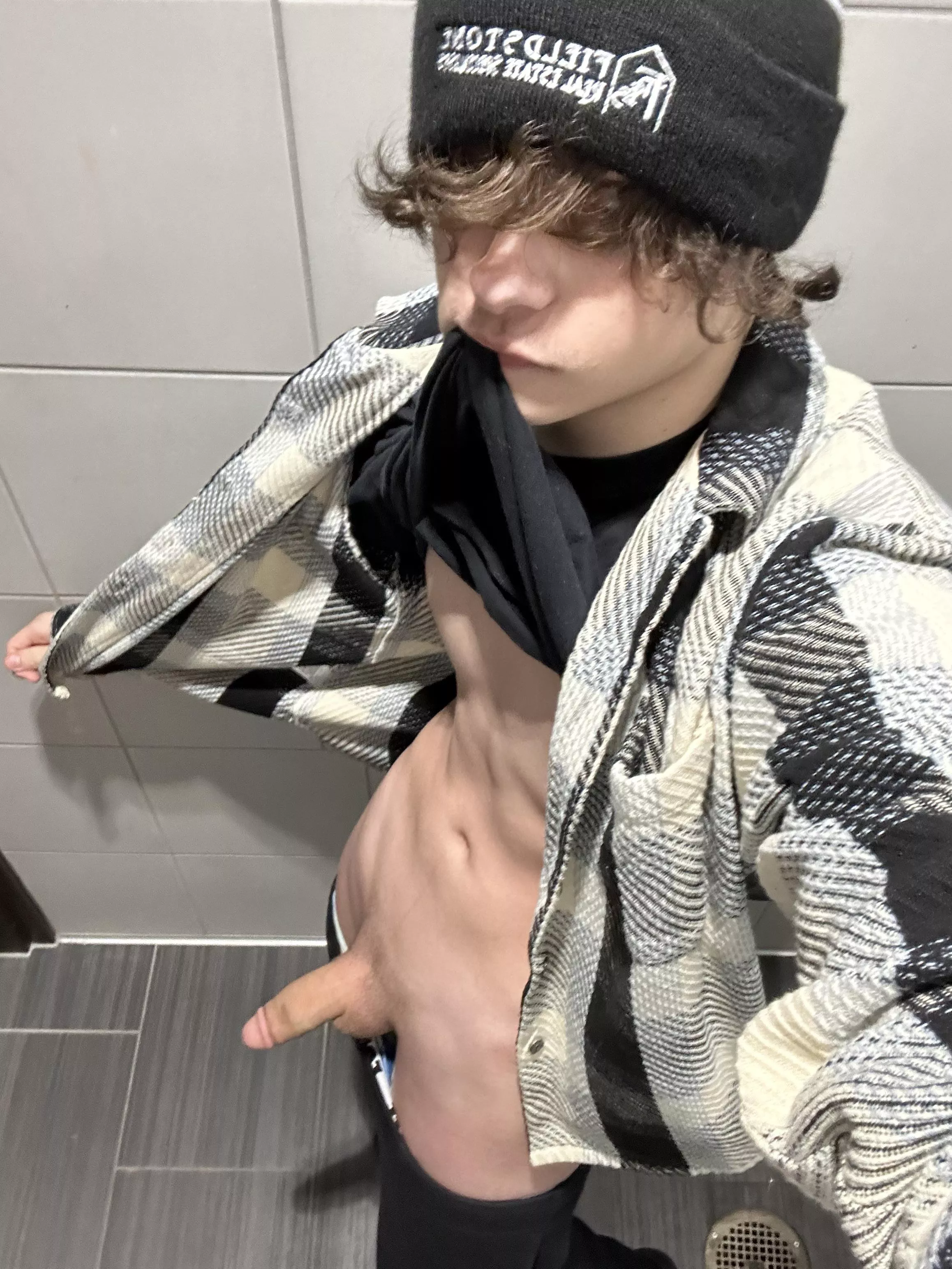 Soft emo twink in public!