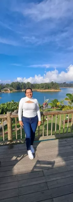 This college girl is in the mood