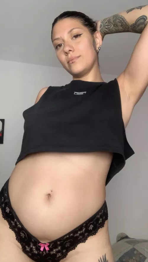 Today I feel very pretty and sexy