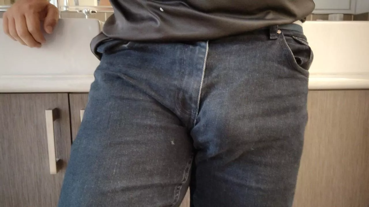 Work appropriate... ?? Maybe no one will notice....