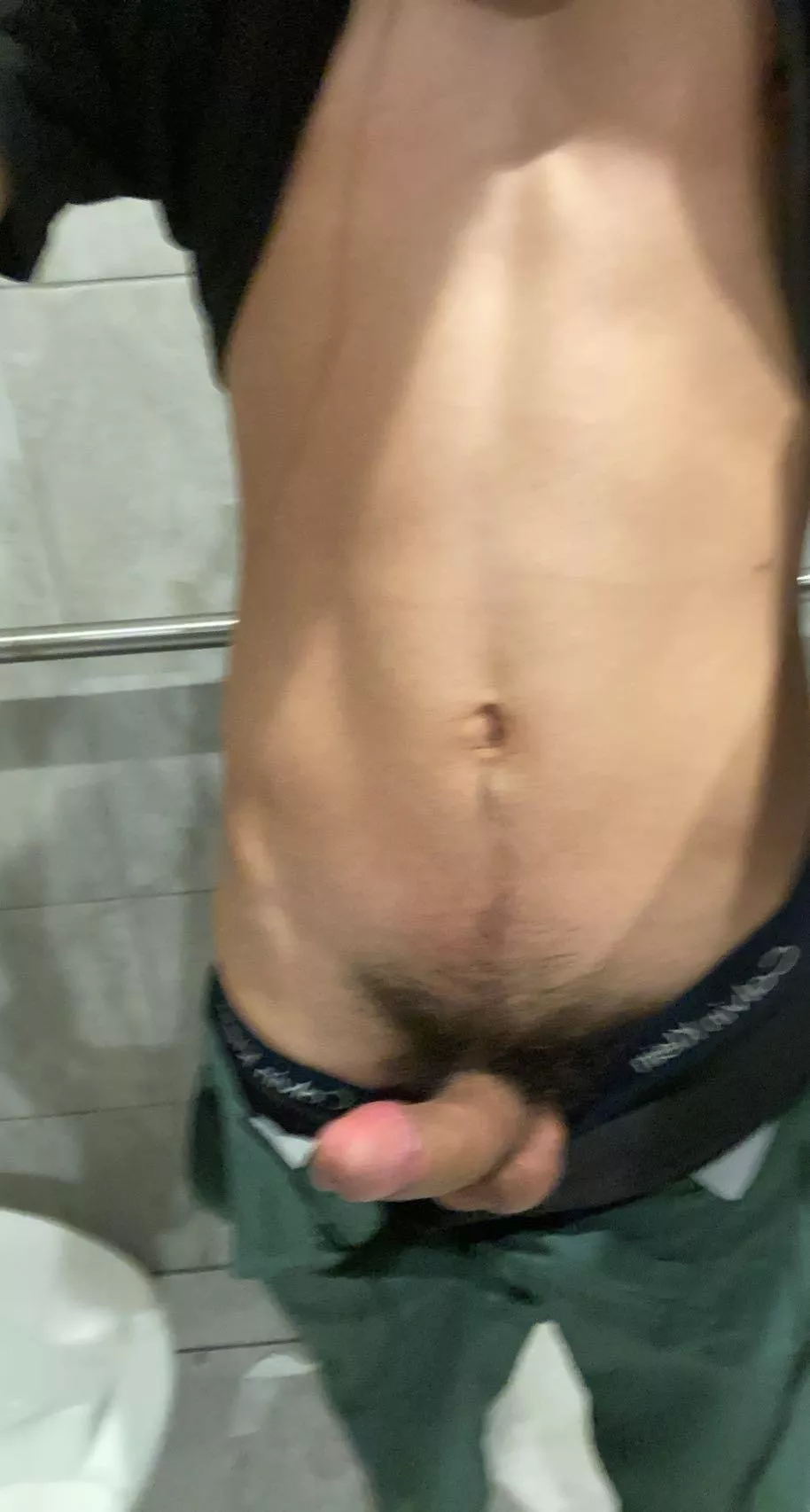 Would love to chat send a pic and a hey 😗