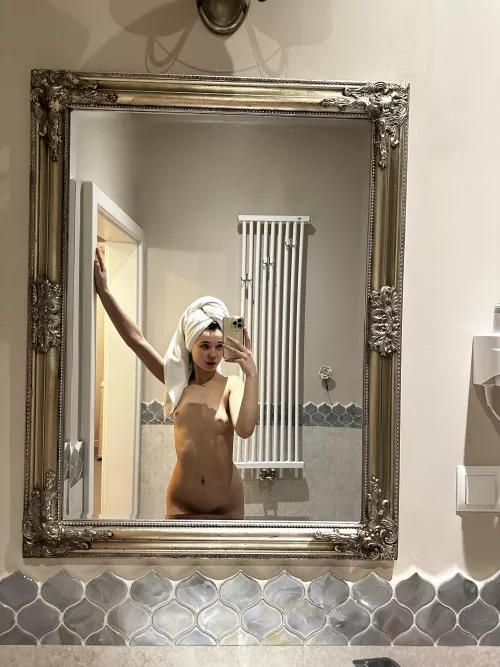 you could take me right in front of that mirror