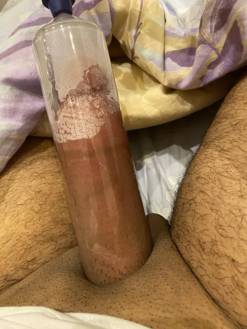 19 who wanna chat to pass time