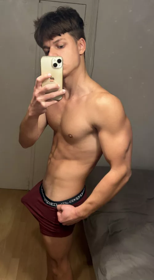 19m,my brief boxers are too tight