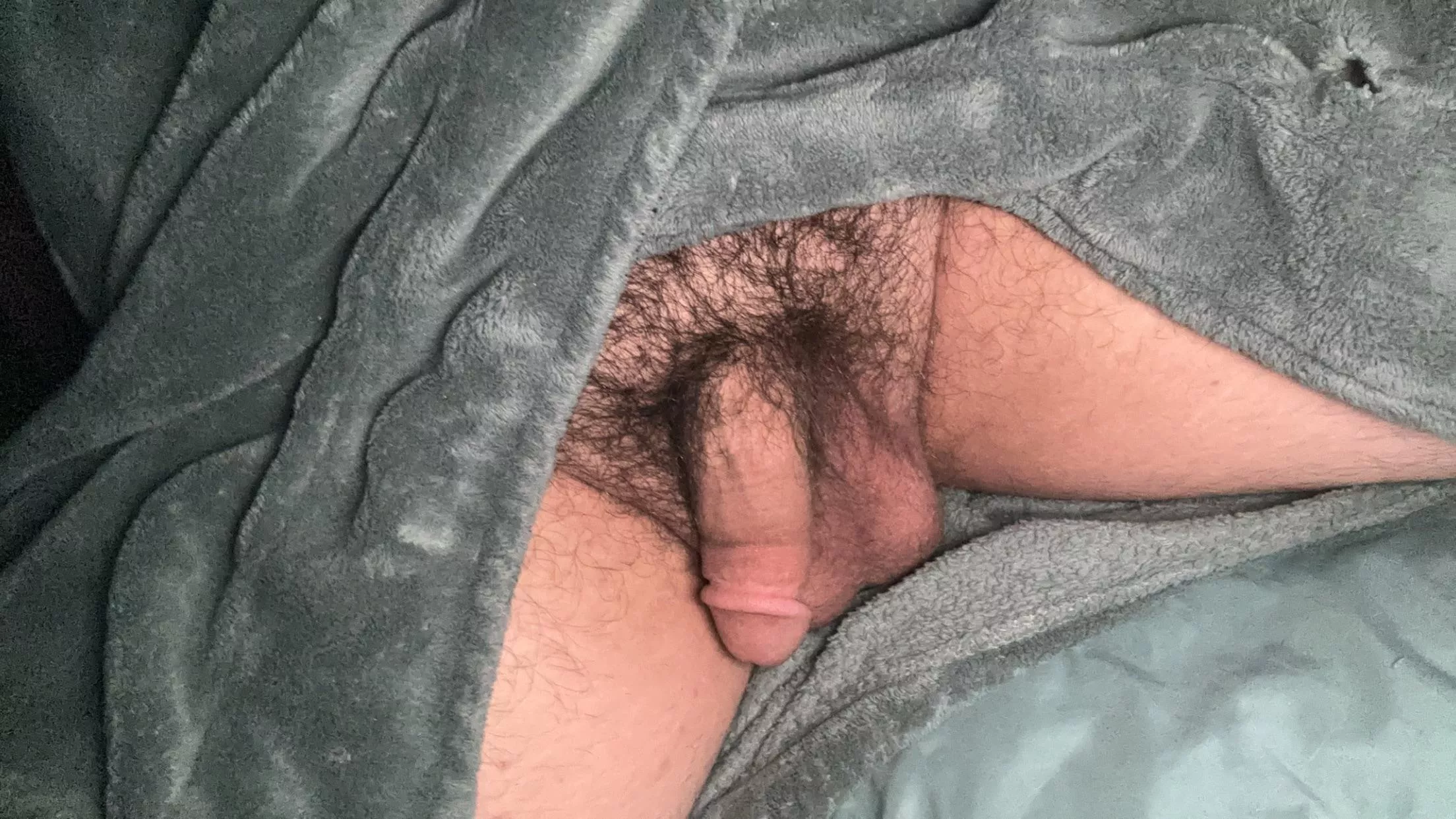 26 hmu for snap or kik