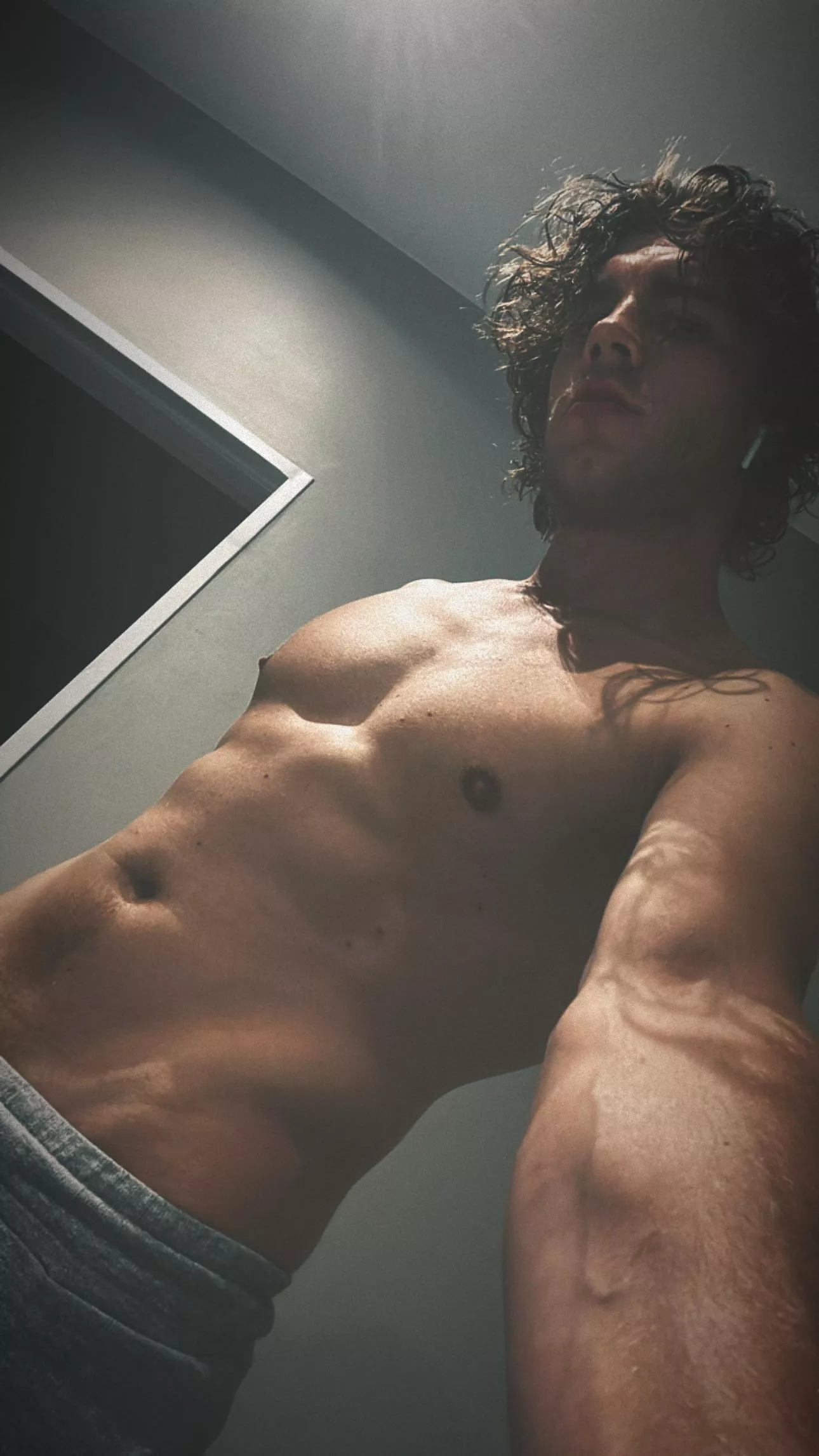 28yo Gay bro gone mild