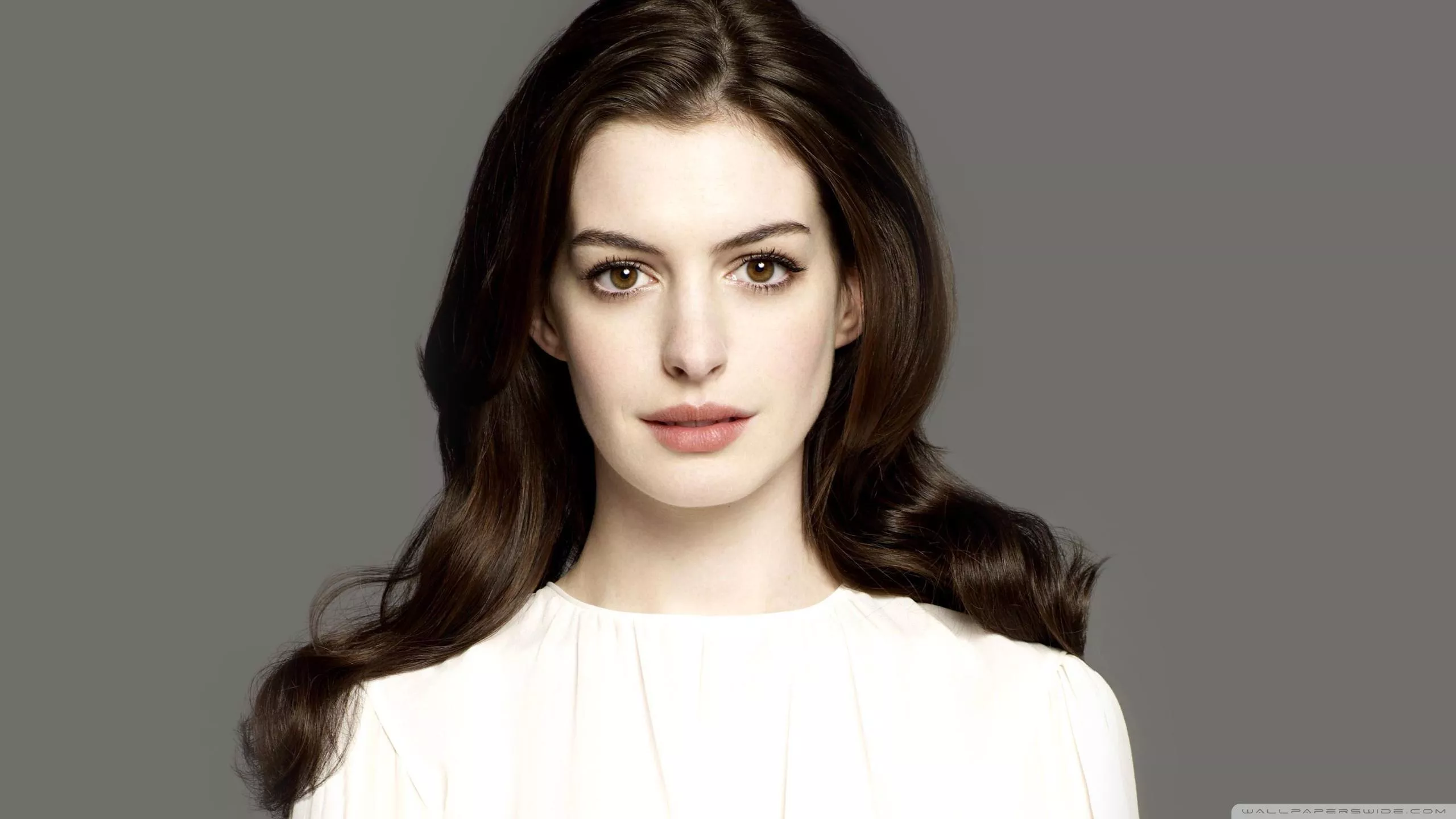 Anne Hathaway