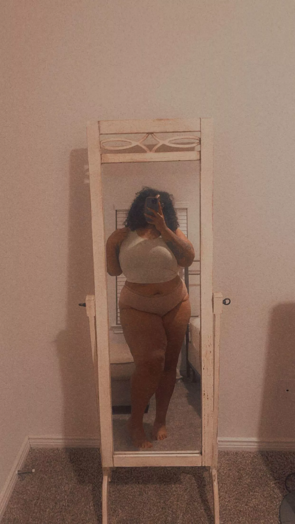 Another lazy Sunday, don’t even wanna get dressed.