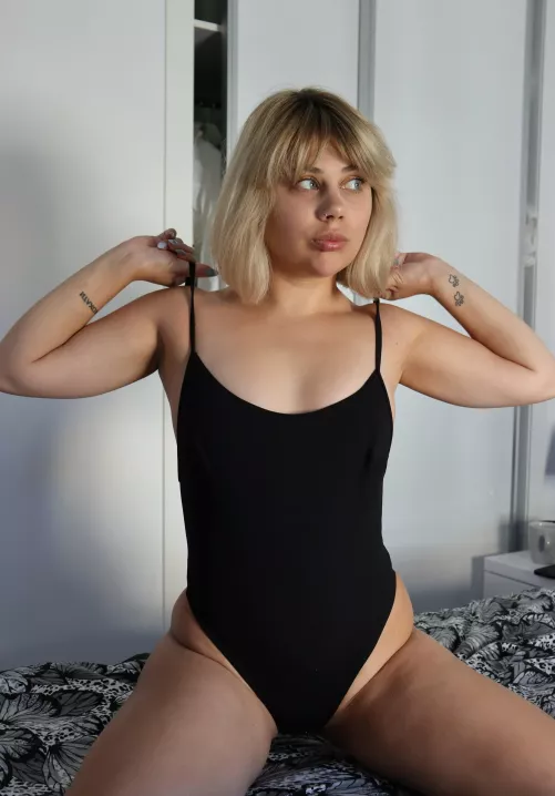 can you take your eyes off me?