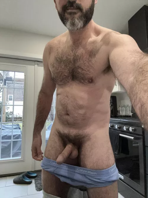 Confidently hairy dude ;-)