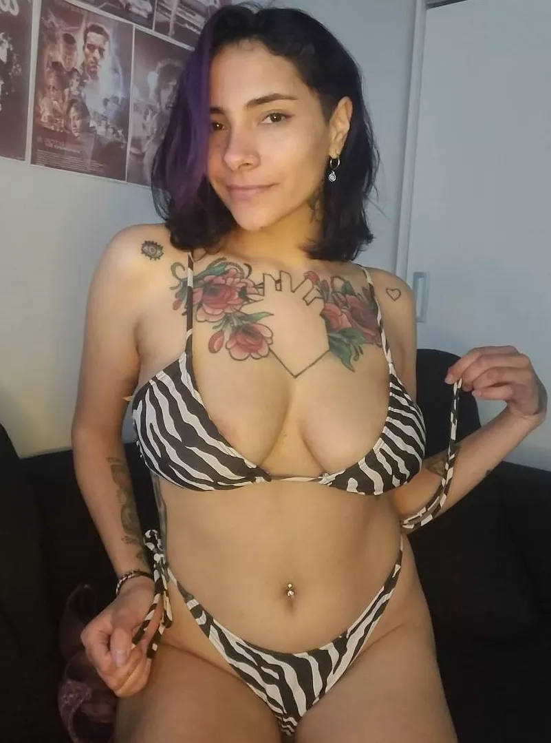 Do I look cute in this one