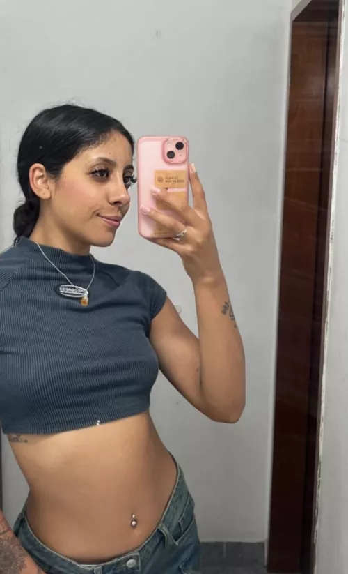 Do you like my outfit to go to the movies ?