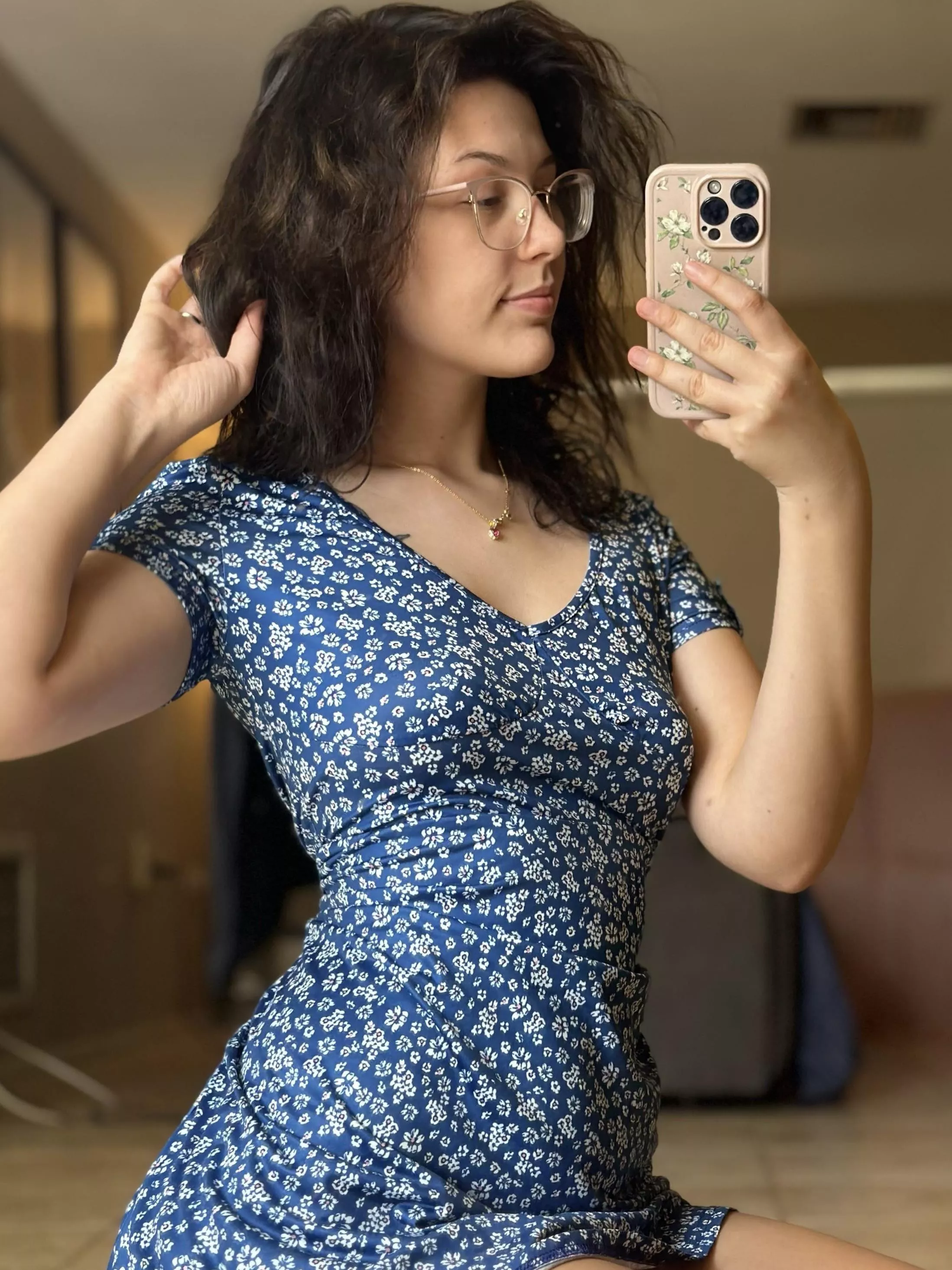 Does this fit me or is it too small?