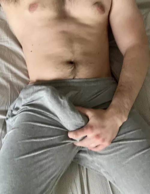 Grey sweats define my Sundays