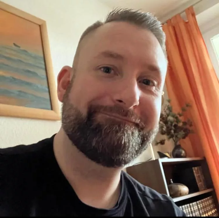 Hi and hello from California Hi and hello from California