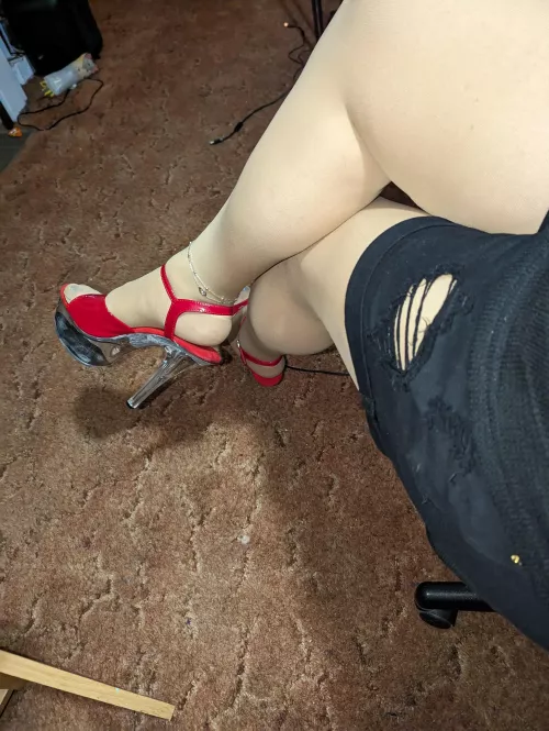 How do I look in heels?