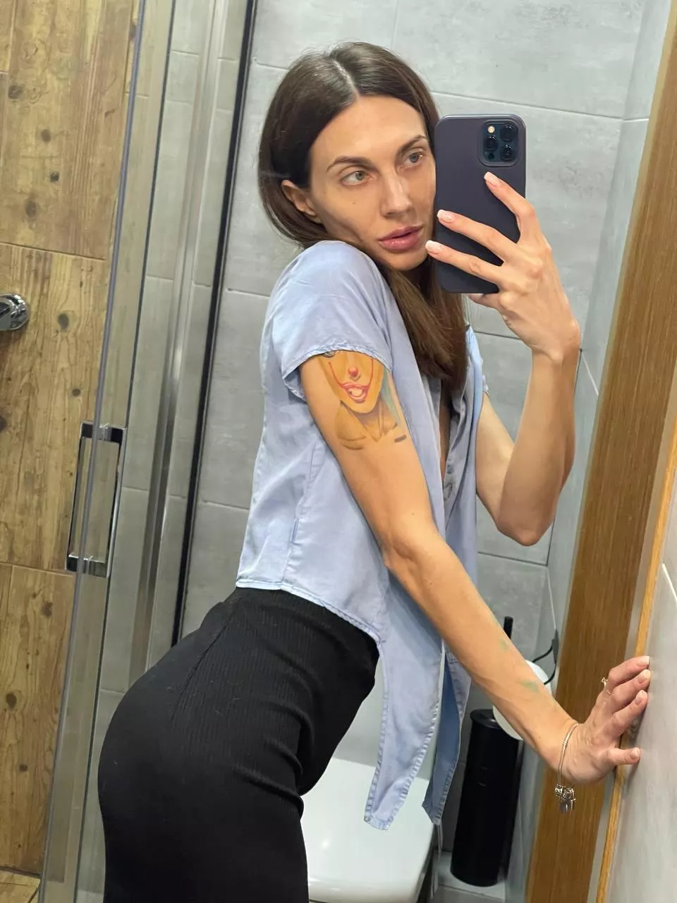 I feel amazing in this outfit